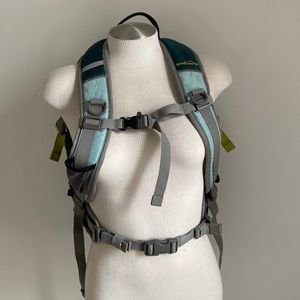 Eddie Bauer Hiking and Laptop Backpack (size M)